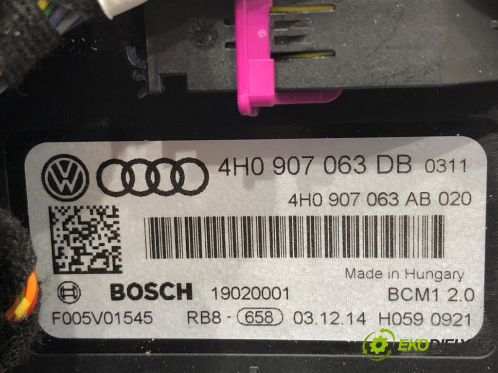 AUDI A8 D4 sedan 2015 368 kW 6.3 W12 quattro 6299 modul komfortu 4H0907063DB (Komfortní modul)