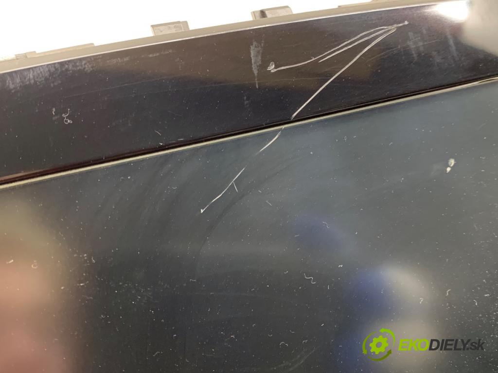 RENAULT TALISMAN sedan 2017 110 kW 1.6 TCe 150 1618 Dislpej 280905045R (Prístrojová doska)