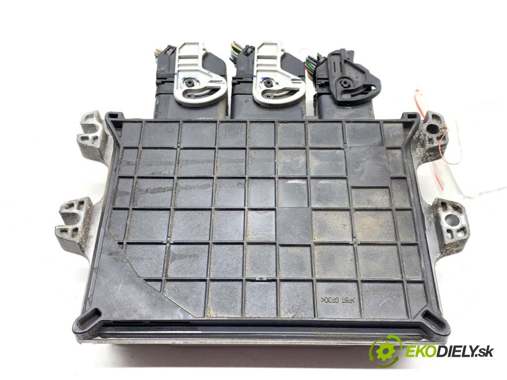 RENAULT TALISMAN sedan 2017 110 kW 1.6 TCe 150 1618 riadiaca jednotka Motor 237109778R (Riadiaca jednotka)