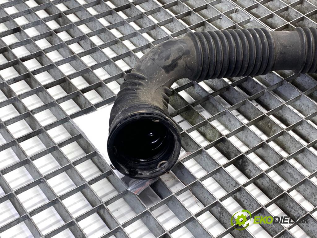 RENAULT TALISMAN sedan 2017 110 kW 1.6 TCe 150 1618 Rúra vzduchu 144600867R