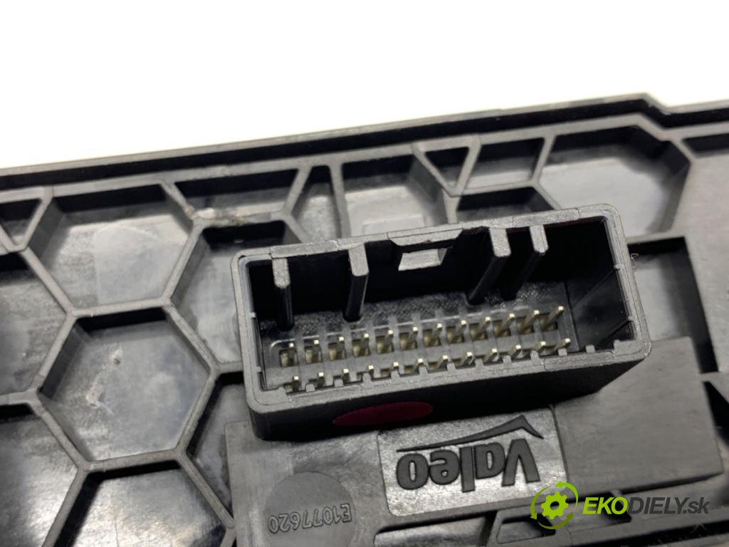 RENAULT TALISMAN sedan 2017 110 kW 1.6 TCe 150 1618 Prepínač okien 254012952R (Prepínacie páčky pod volantom)