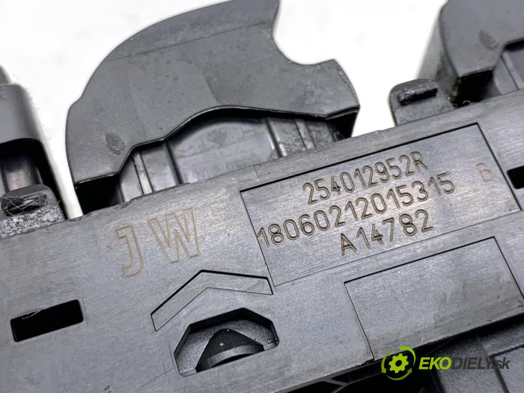 RENAULT TALISMAN sedan 2017 110 kW 1.6 TCe 150 1618 Prepínač okien 254012952R (Prepínacie páčky pod volantom)