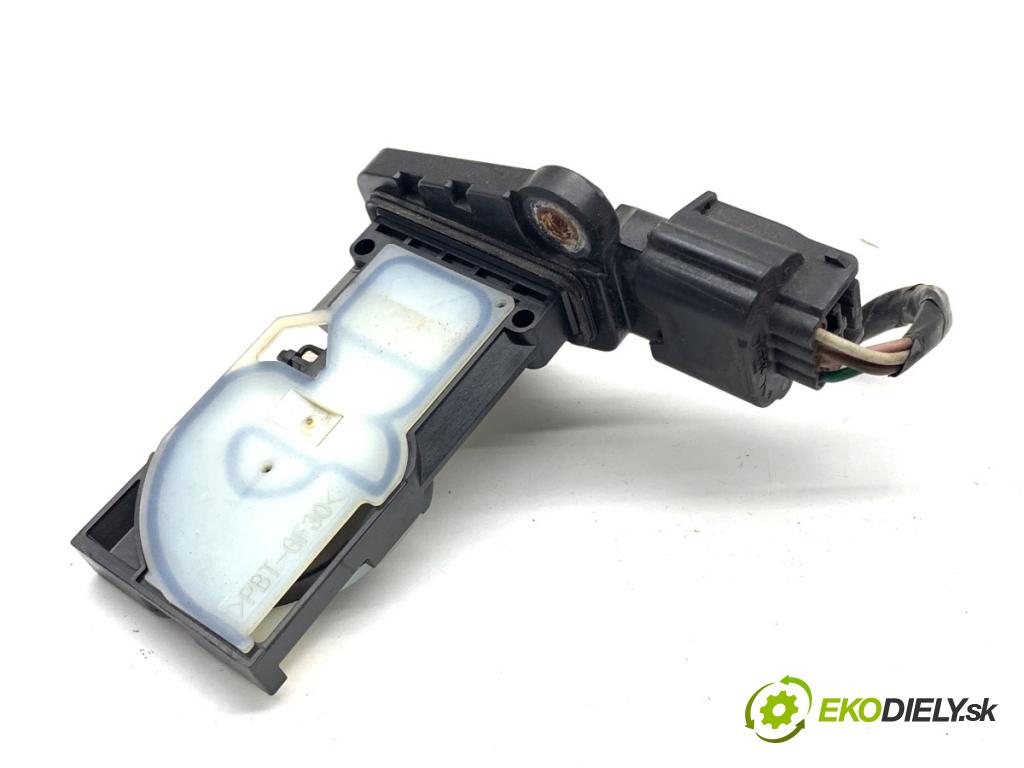 RENAULT TALISMAN sedan 2017 110 kW 1.6 TCe 150 1618 Váha vzduchu 226805062R (Váha vzduchu)