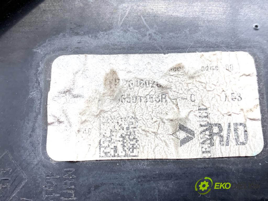 RENAULT TALISMAN sedan 2017 110 kW 1.6 TCe 150 1618 Svetlo pravy zad