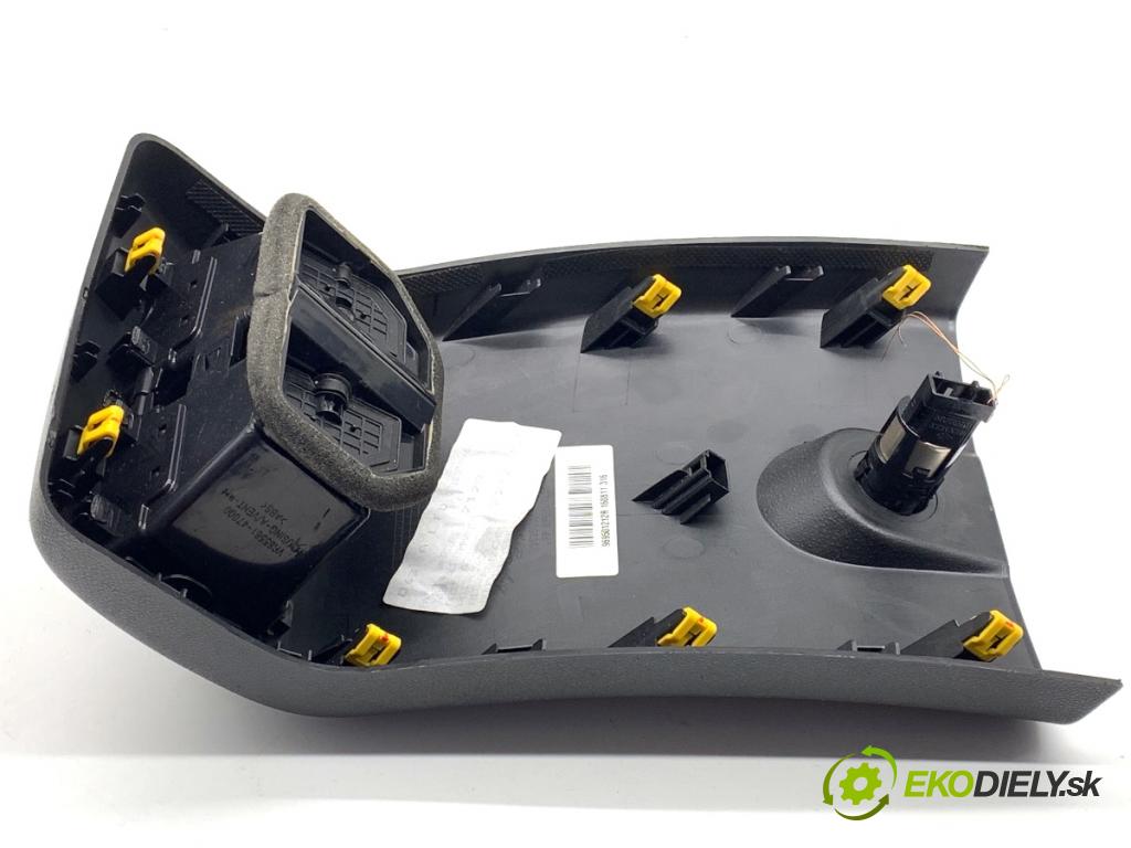 RENAULT TALISMAN sedan 2017 110 kW 1.6 TCe 150 1618 Mriežky kúrenia zad 969503654R