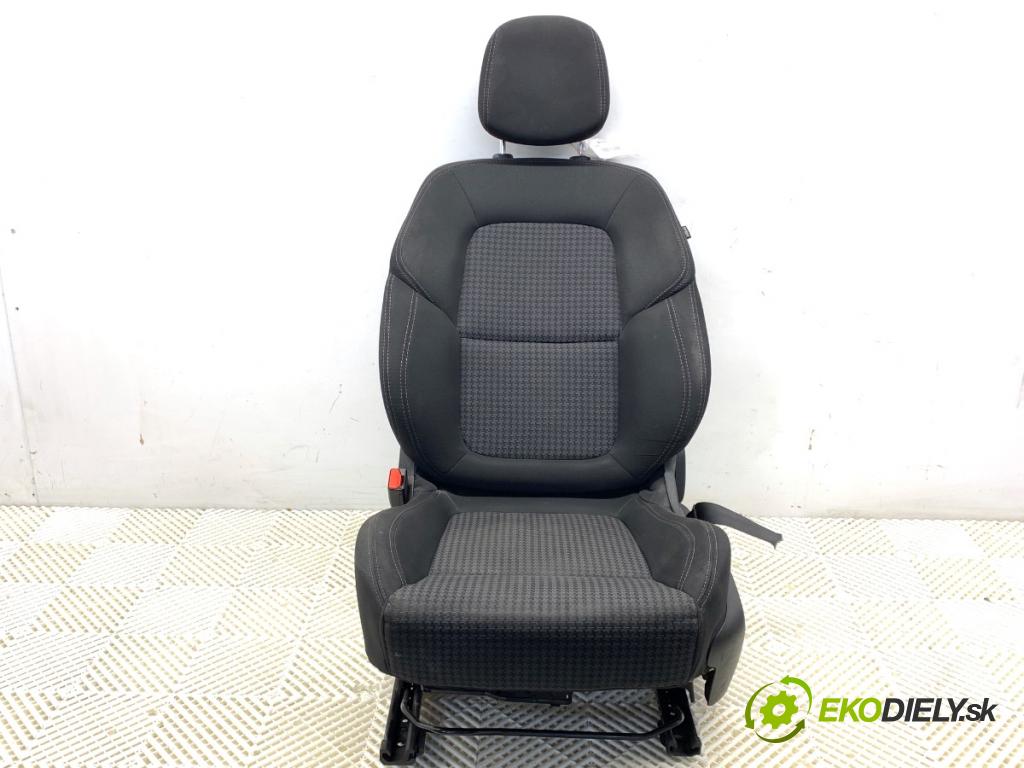 RENAULT TALISMAN sedan 2017 110 kW 1.6 TCe 150 1618 Sedadlo ľavy predný 
