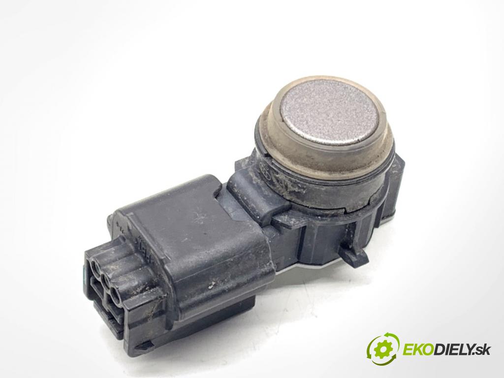 RENAULT TALISMAN sedan 2017 110 kW 1.6 TCe 150 1618 Snímač PDC 253A40772R