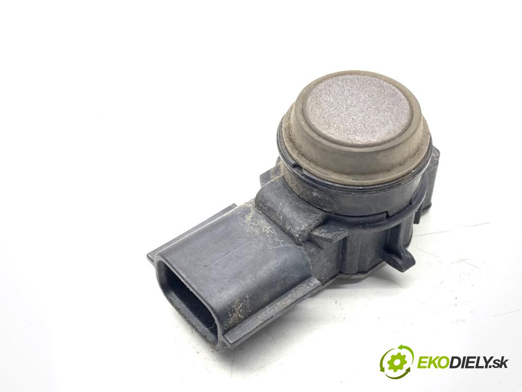 RENAULT TALISMAN sedan 2017 110 kW 1.6 TCe 150 1618 Snímač PDC 284380534R