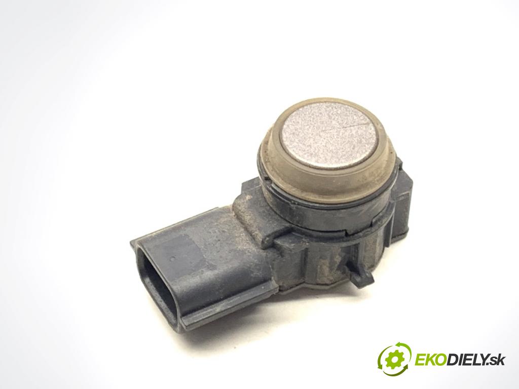 RENAULT TALISMAN sedan 2017 110 kW 1.6 TCe 150 1618 Snímač PDC 253A40772R