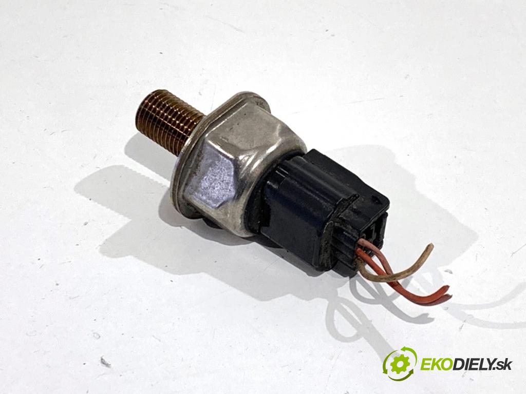 RENAULT TALISMAN sedan 2017 110 kW 1.6 TCe 150 1618 Snímač tlaku paliva 45PP2-4 (Snímač)