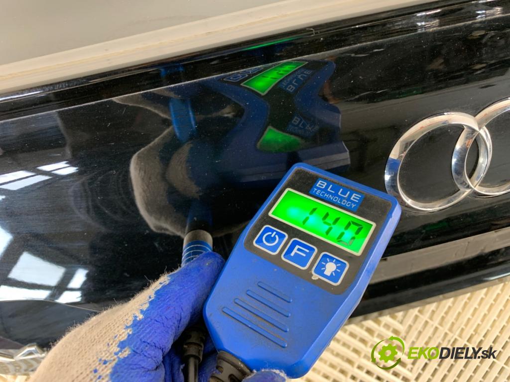 AUDI A4 B9 sedan 2018 185 kW 2.0 TFSI quattro 1984 kapota zad LY9T