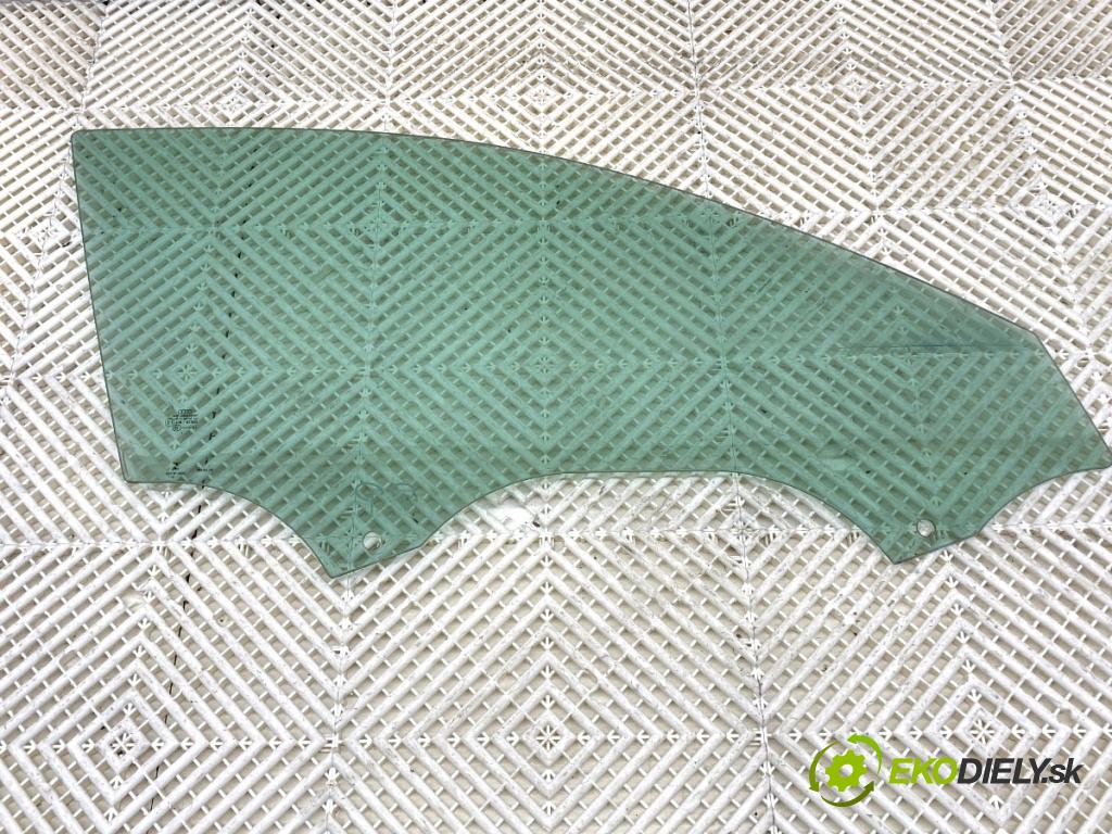 AUDI A4 B9 sedan 2018 185 kW 2.0 TFSI quattro 1984 Okno pravy predný 8W0845202