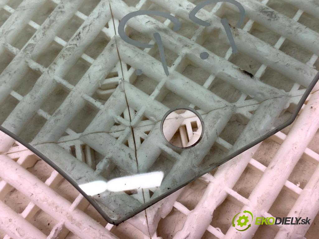 AUDI A4 B9 sedan 2018 185 kW 2.0 TFSI quattro 1984 Okno pravy predný 8W0845202