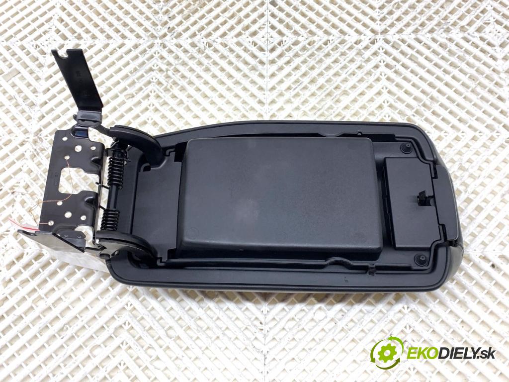 JEEP CHEROKEE KL SUV 2014 125 kW 2.0 CRD 4x4 1956 Lakťová opierka  (Lakťová opierka)