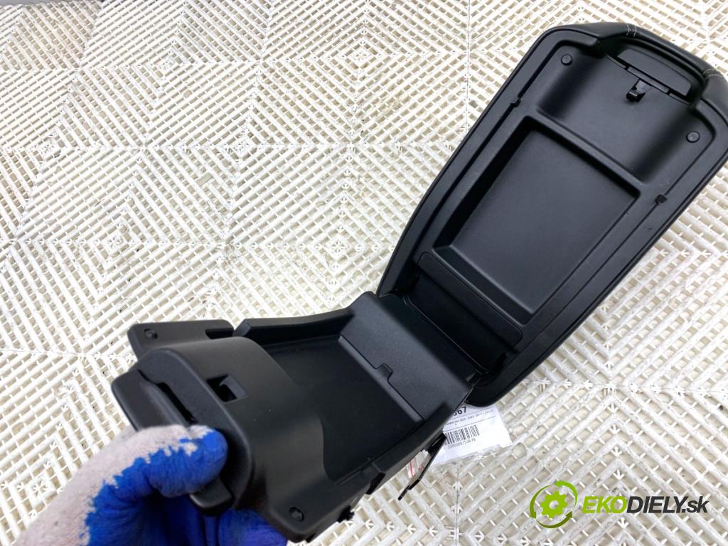 JEEP CHEROKEE KL SUV 2014 125 kW 2.0 CRD 4x4 1956 Lakťová opierka  (Lakťová opierka)