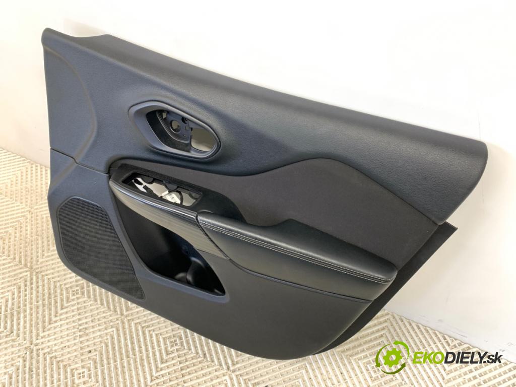 JEEP CHEROKEE KL SUV 2014 125 kW 2.0 CRD 4x4 1956 čalúnenie Dvere pravy predný