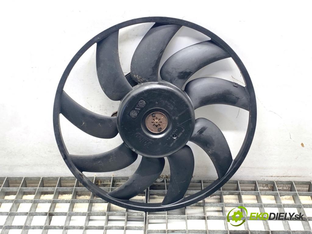 AUDI A5 8T coupe 2007 140 kW 2.7 TDI 2698 ventilátor klimatizace M134986 (Ventilátor chladiče klimatizace)