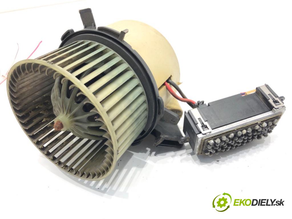 AUDI A5 8T coupe 2007 140 kW 2.7 TDI 2698 ventilátor kúrenia 8K0820521