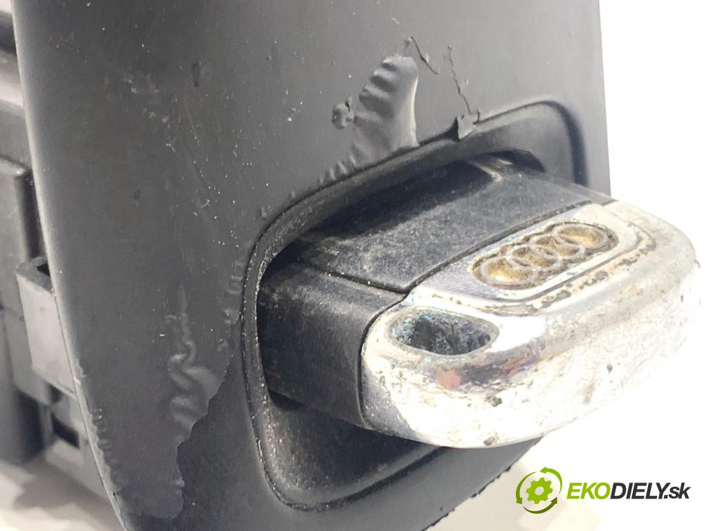 AUDI A5 8T coupe 2007 140 kW 2.7 TDI 2698 spinačka 8K0909131B (Spínacia skrinka)