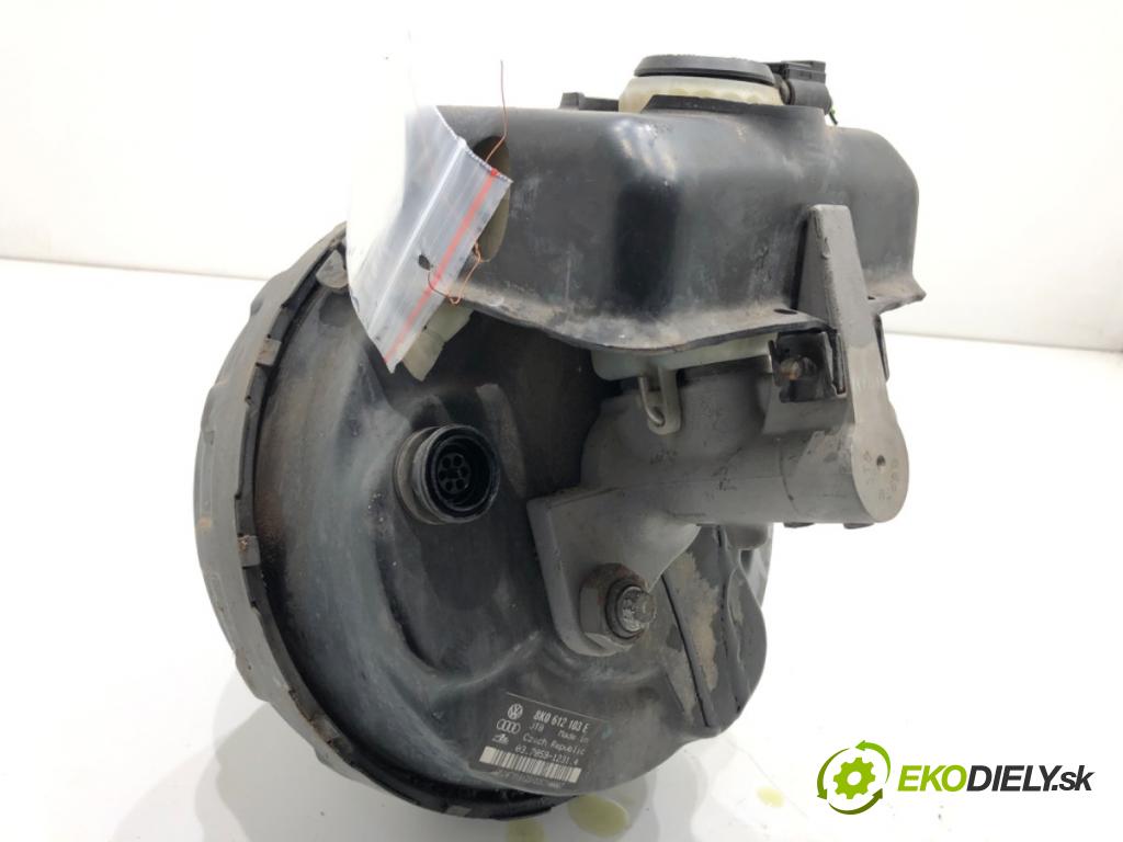 AUDI A5 8T coupe 2007 140 kW 2.7 TDI 2698 Posilovač bŕzd 8K0612103E