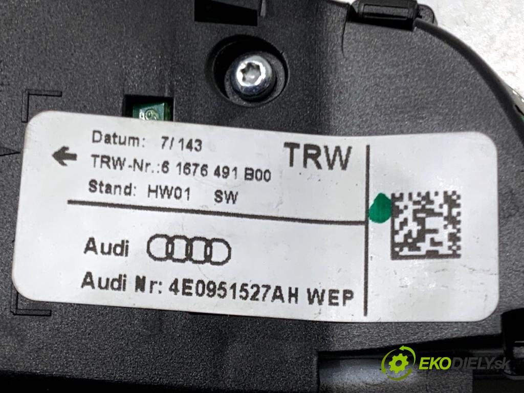 AUDI A5 8T coupe 2007 140 kW 2.7 TDI 2698 SPÍNAČE: volantu 4E0951527AH