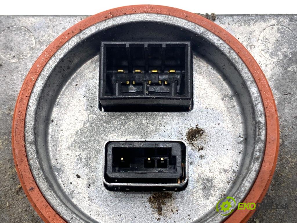 AUDI A5 8T coupe 2007 140 kW 2.7 TDI 2698 Menič XENON 8K0941597 (Riadiaca jednotka xenónu)