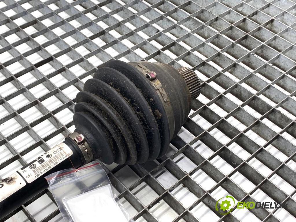 AUDI A5 8T coupe 2007 140 kW 2.7 TDI 2698 Poloos ľavy predný 8K0407271E