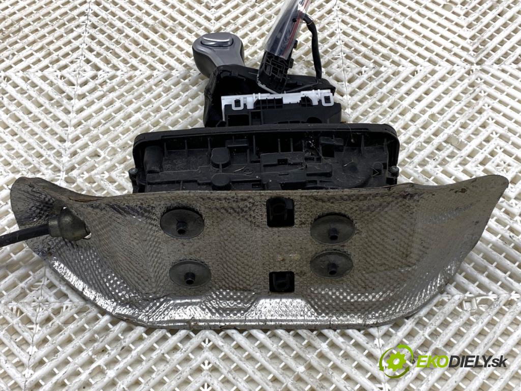 AUDI A5 8T coupe 2007 140 kW 2.7 TDI 2698 Kulisa 8K1713041F (Rýchlostná páka (kulisa))