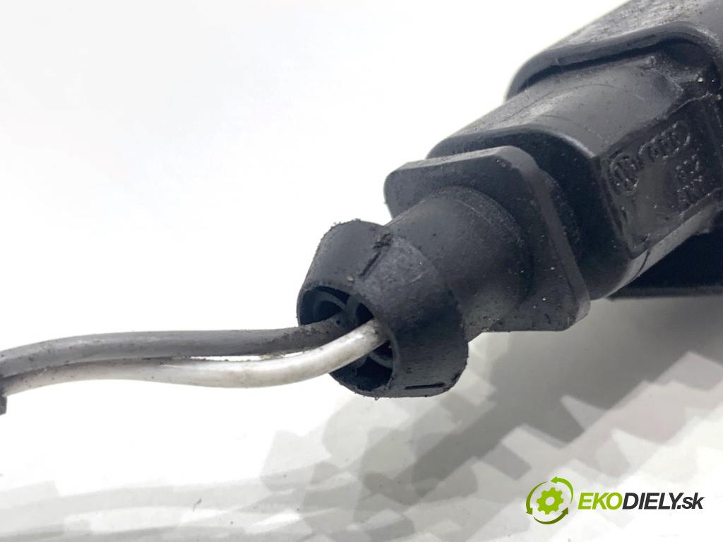 AUDI A5 8T coupe 2007 140 kW 2.7 TDI 2698 Snímač teploty spalín 059906088N (Snímač)