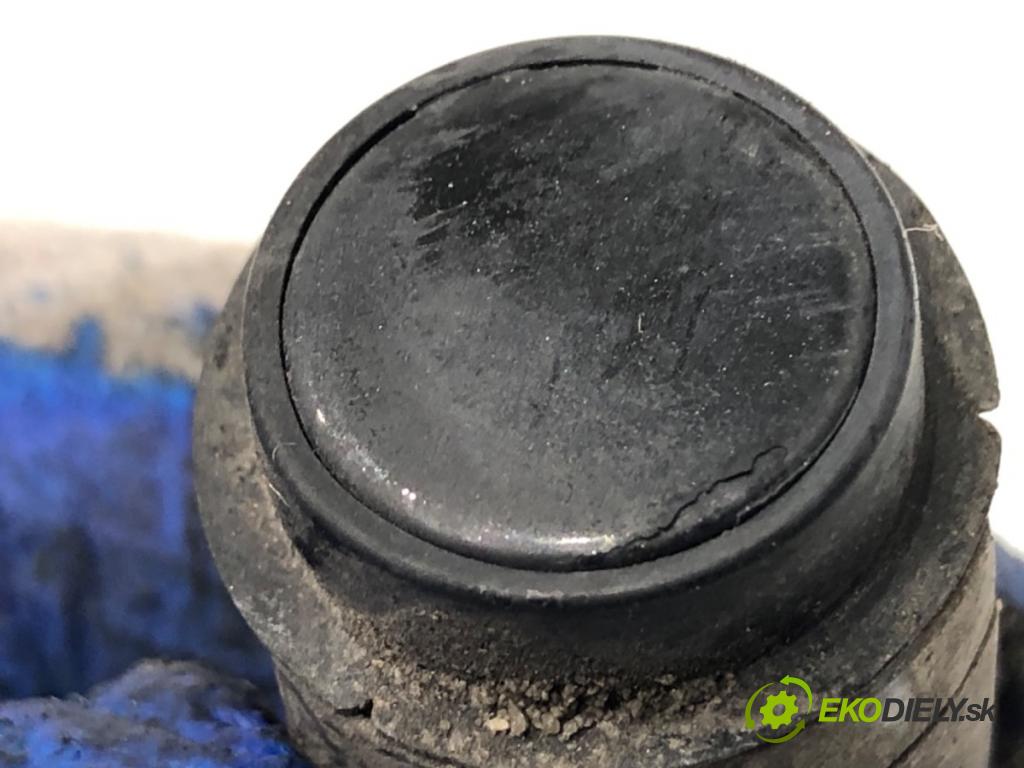 AUDI A5 8T coupe 2007 140 kW 2.7 TDI 2698 Snímač PDC 420919275