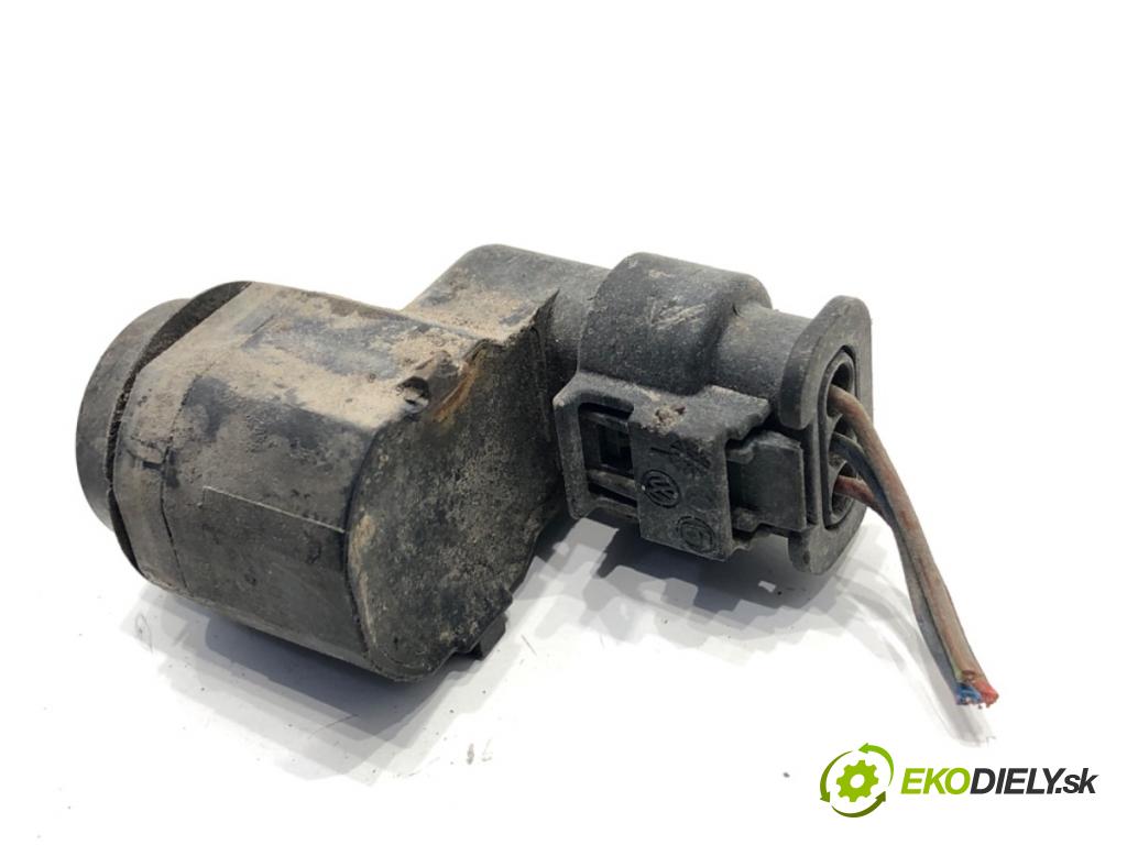 AUDI A5 8T coupe 2007 140 kW 2.7 TDI 2698 Snímač PDC 420919275