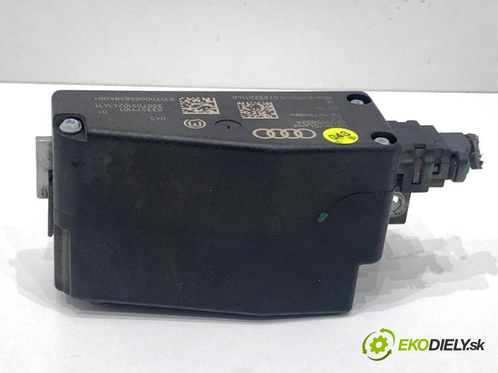 AUDI A5 8T coupe 2007 140 kW 2.7 TDI 2698 blokáda volantu 8K0905852A (Riadenie ostatné)