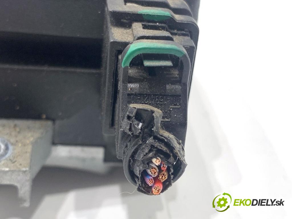 AUDI A5 8T coupe 2007 140 kW 2.7 TDI 2698 blokáda volantu 8K0905852A (Riadenie ostatné)