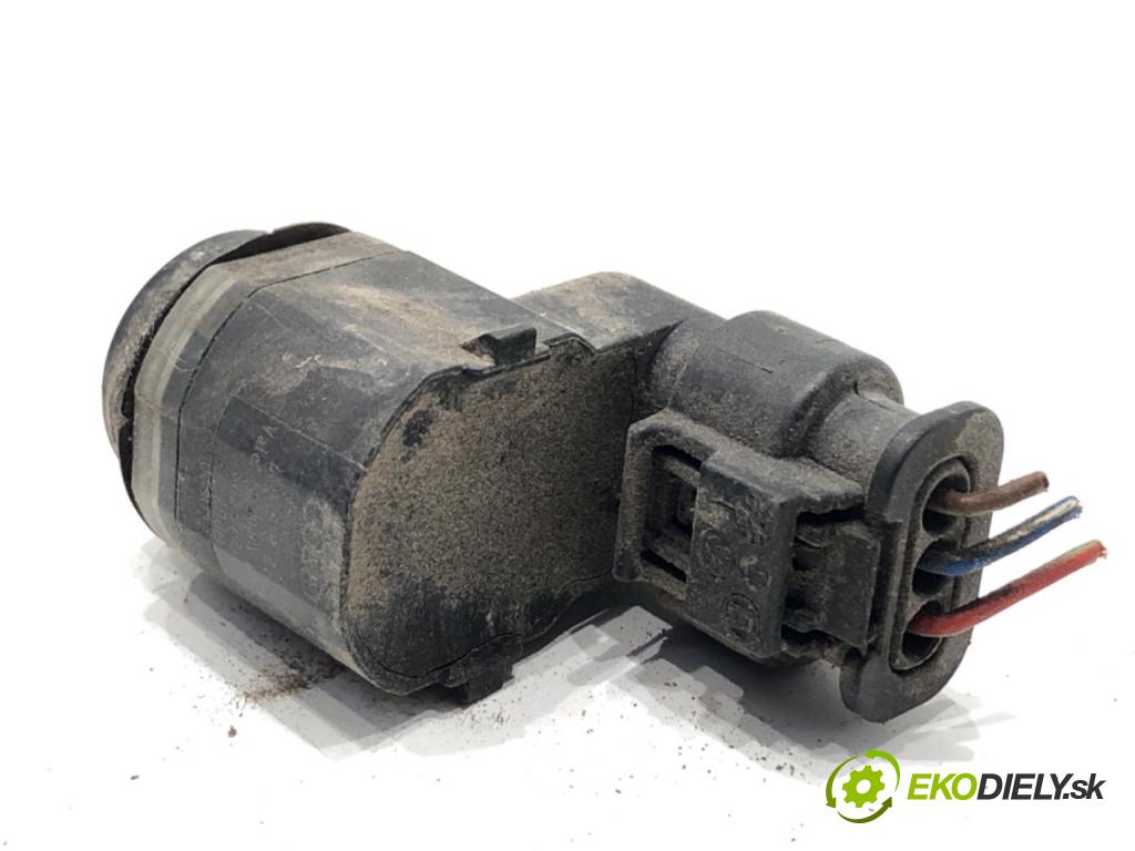 AUDI A5 8T coupe 2007 140 kW 2.7 TDI 2698 Snímač PDC 420919275