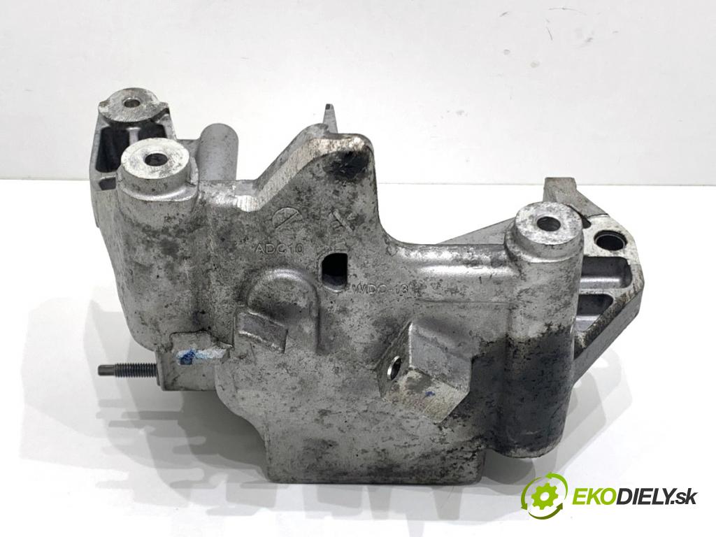 TOYOTA PROACE Autobus 2024 130 kW 2.0 D4d (MDZ6) 1997 Obal filtra paliva 9831640480 (Obal palivového filtra)