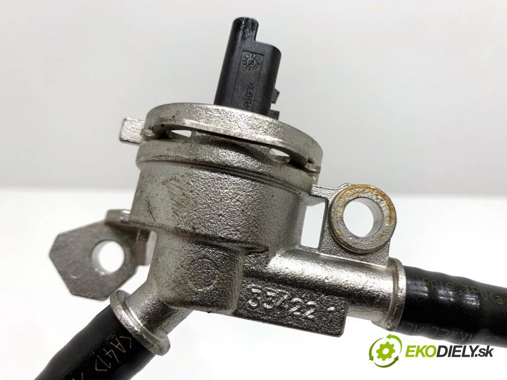 TOYOTA PROACE Autobus 2024 130 kW 2.0 D4d (MDZ6) 1997 Snímač tlaku paliva P1017726 (Snímač)