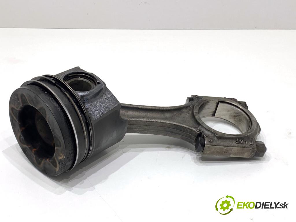 TOYOTA PROACE Autobus 2024 130 kW 2.0 D4d (MDZ6) 1997 PÍST: ojnice 9812818680 (Píst)