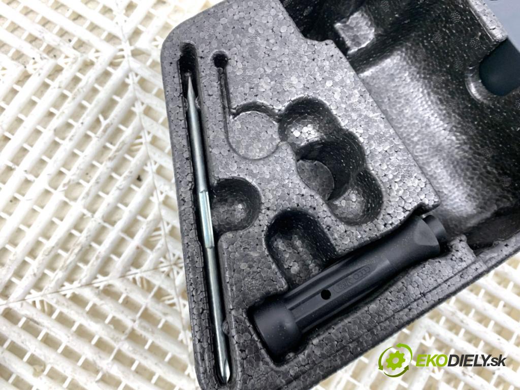 VW GOLF VII Kombi 2015 110 kW 2.0 TDI 1968 Súprava náradia Kompresor do KOLA: 5G0012115T