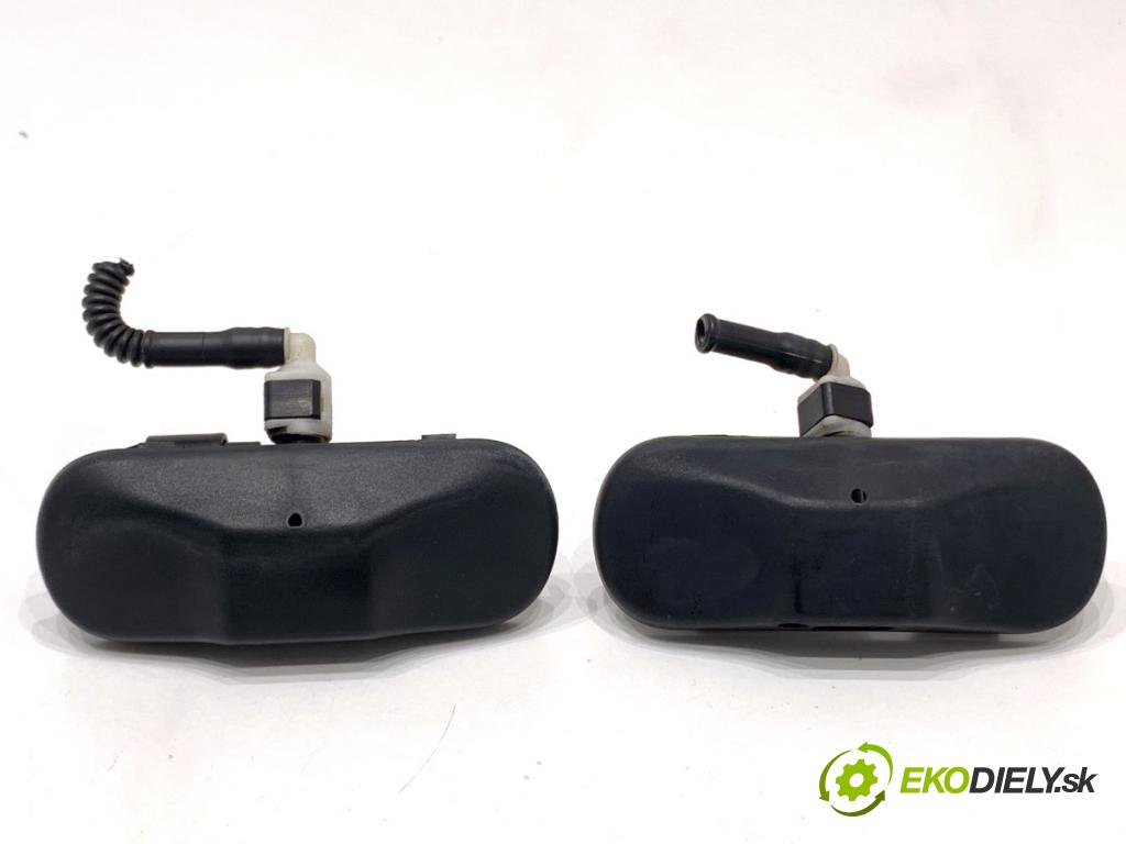 VW GOLF VII Kombi 2015 110 kW 2.0 TDI 1968 ostrekovač ostrekovačov okien 5M0955986C