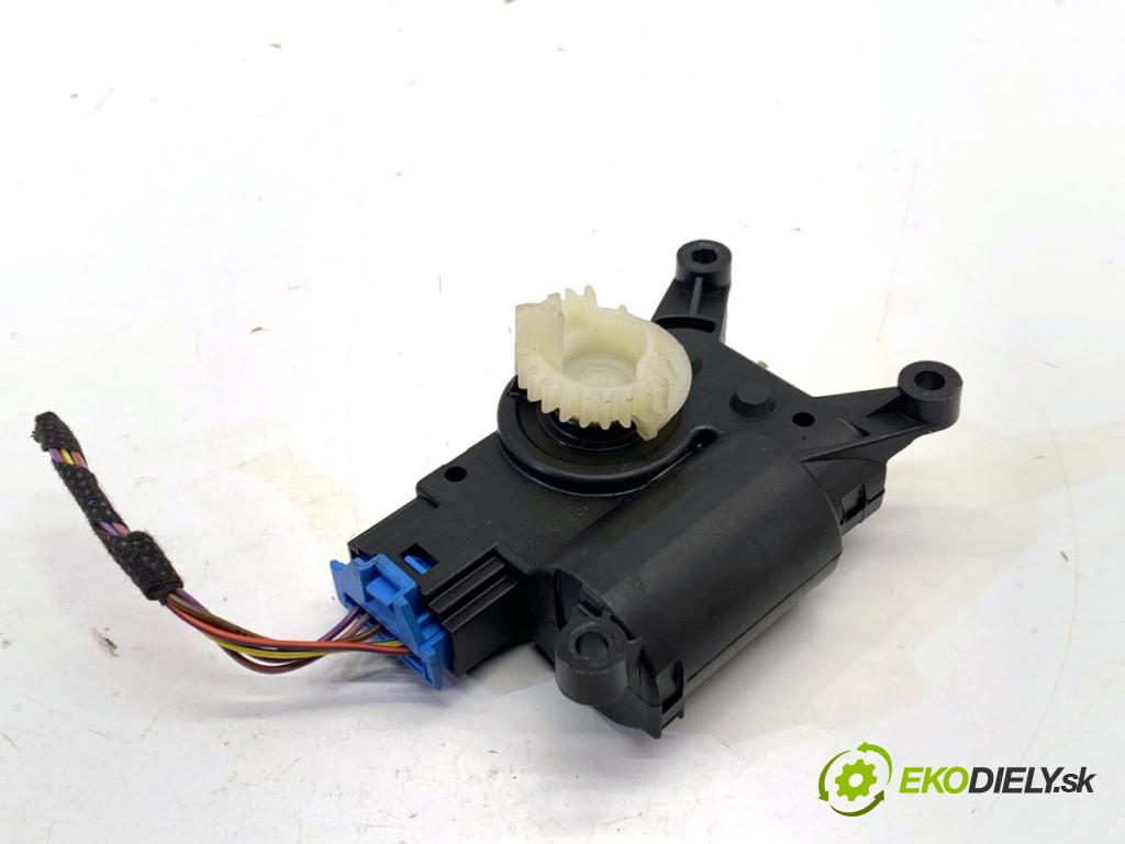 VW GOLF VII Kombi 2015 110 kW 2.0 TDI 1968 Motor kúrenia 5Q0907511K