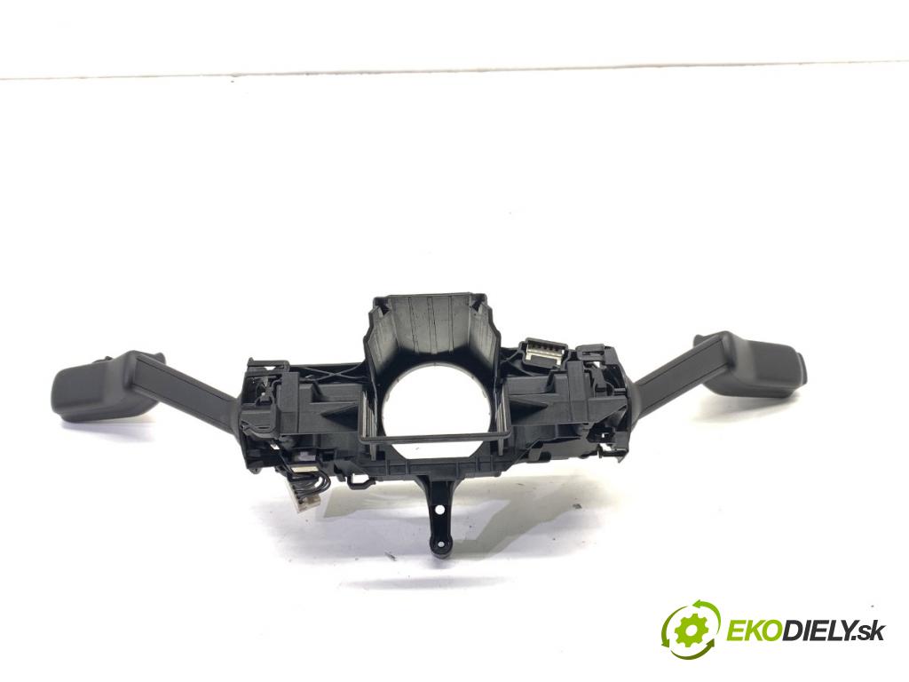 VW GOLF VII Kombi 2015 110 kW 2.0 TDI 1968 Prepínač kombinovaný 5Q0953521R 5Q0953502AJ (Prepínacie páčky pod volantom)