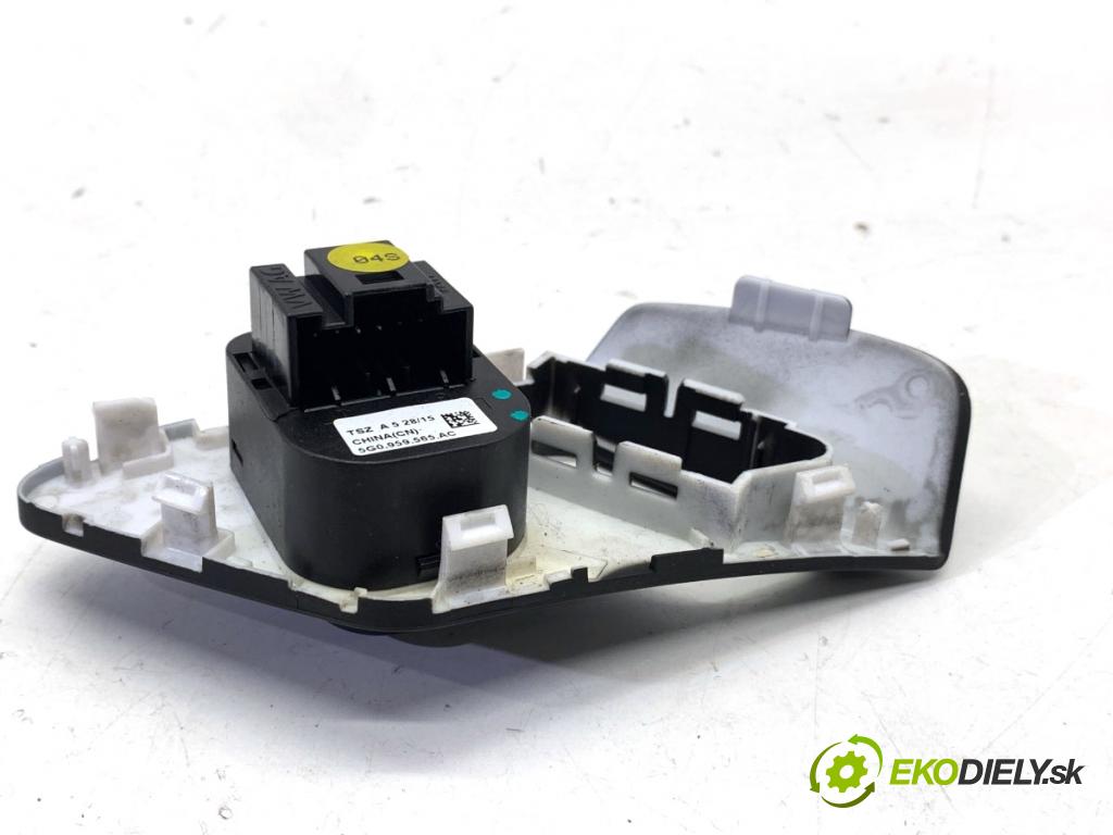 VW GOLF VII Kombi 2015 110 kW 2.0 TDI 1968 Prepínač nastavenia spätných zrkadiel 5G0959565AC (Prepínacie páčky pod volantom)