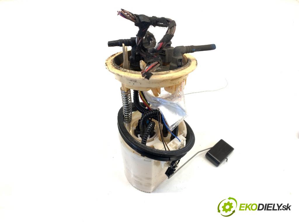 VW GOLF VII Kombi 2015 110 kW 2.0 TDI 1968 Pumpa paliva 5Q0919050H