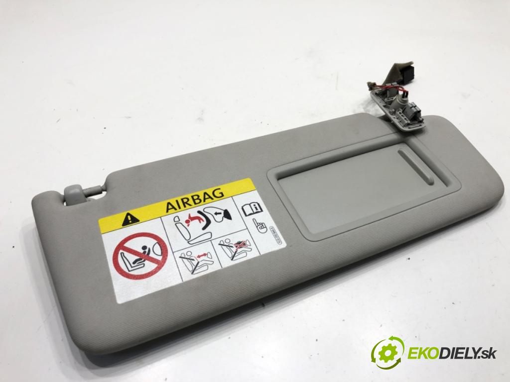 VW GOLF VII Kombi 2015 110 kW 2.0 TDI 1968 Clona slnečná pravy