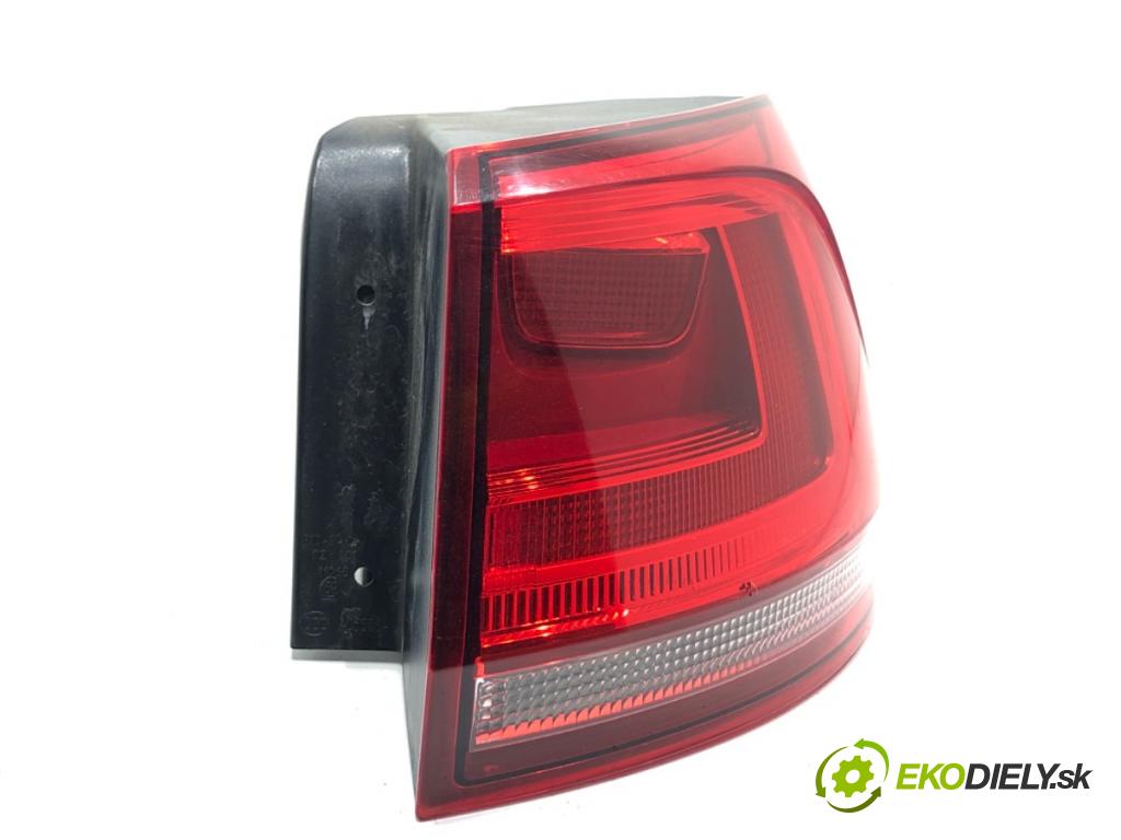 VW GOLF VII Kombi 2015 110 kW 2.0 TDI 1968 Svetlo pravy zad 5G9945096C