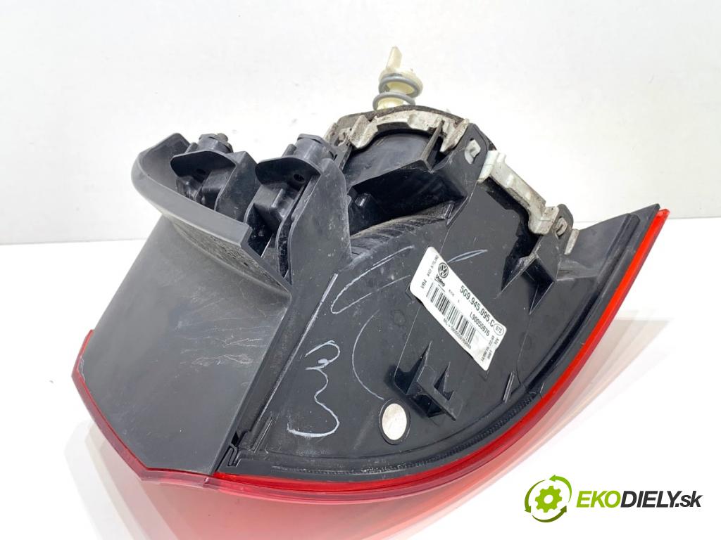 VW GOLF VII Kombi 2015 110 kW 2.0 TDI 1968 Svetlo ľavy zad 5G9945095C