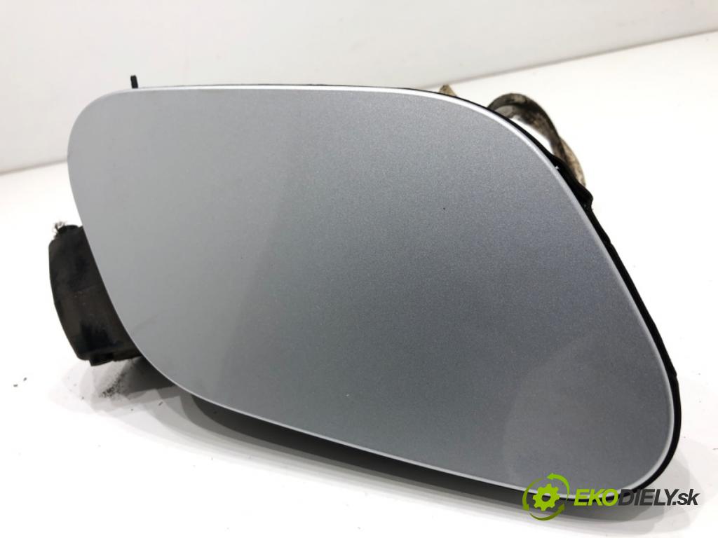 VW GOLF VII Kombi 2015 110 kW 2.0 TDI 1968 Dvierka nádrže paliva 5G9809999 (Kľučka dverí ostatné)