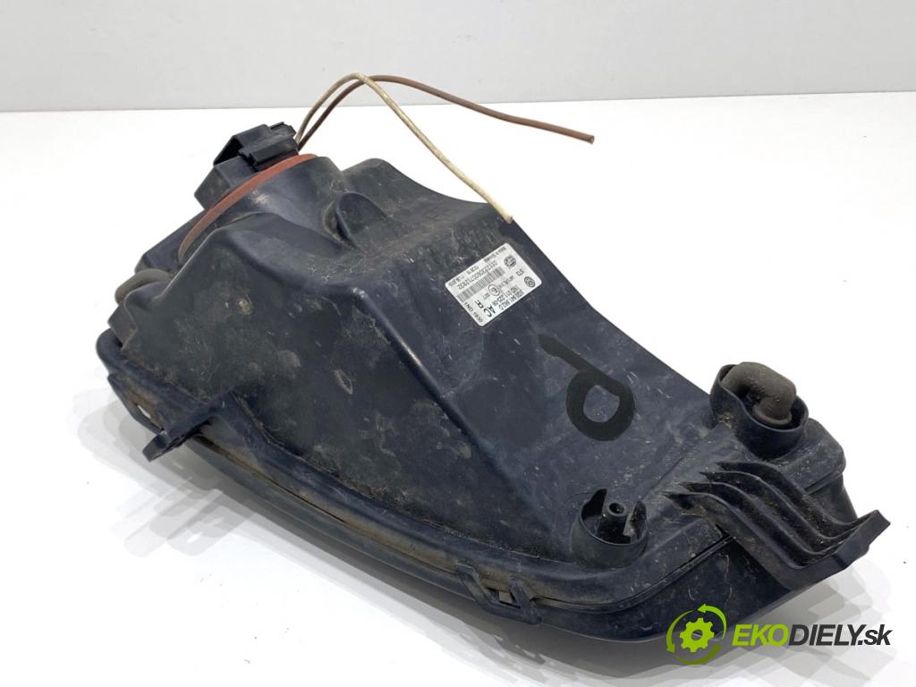 VW GOLF VII Kombi 2015 110 kW 2.0 TDI 1968 Hmlové svetlo, hmlovka pravy predný 5G0941662D