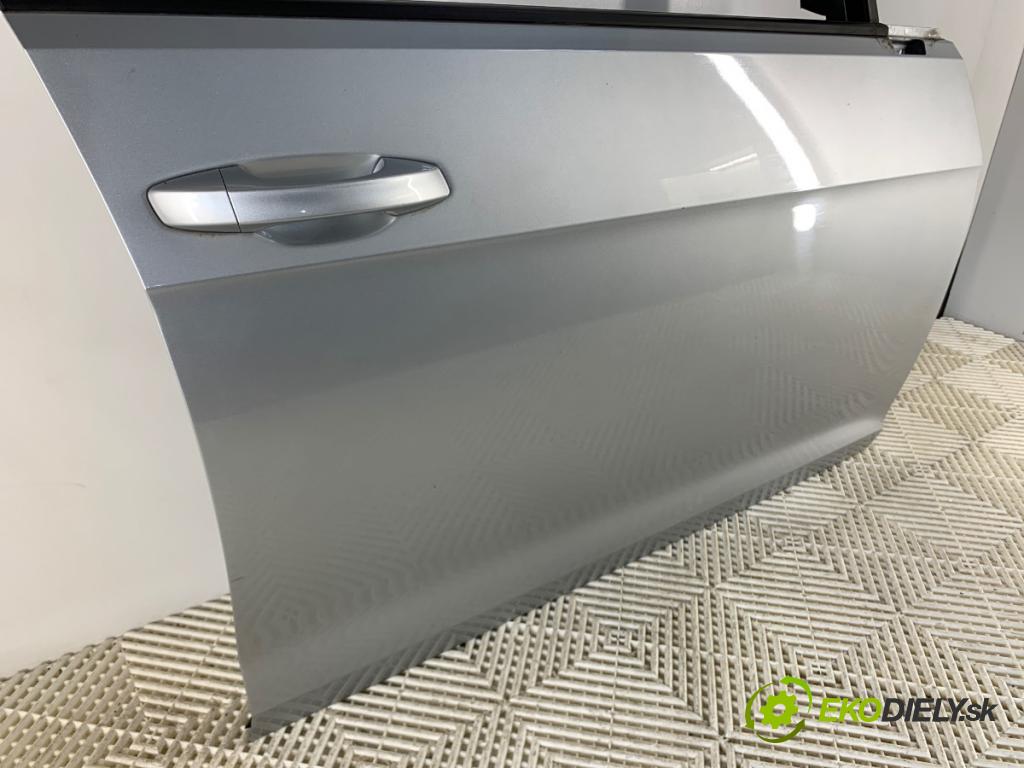 VW GOLF VII Kombi 2015 110 kW 2.0 TDI 1968 Dvere pravy predný LA7W