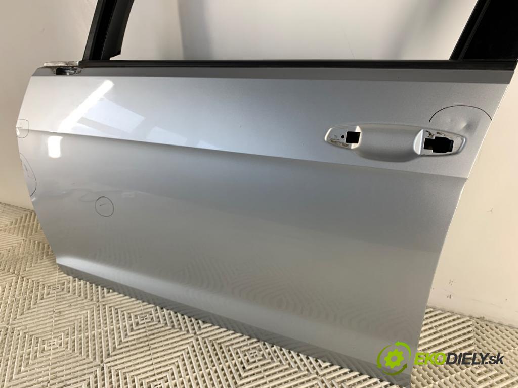 VW GOLF VII Kombi 2015 110 kW 2.0 TDI 1968 Dvere ľavy predný LA7W